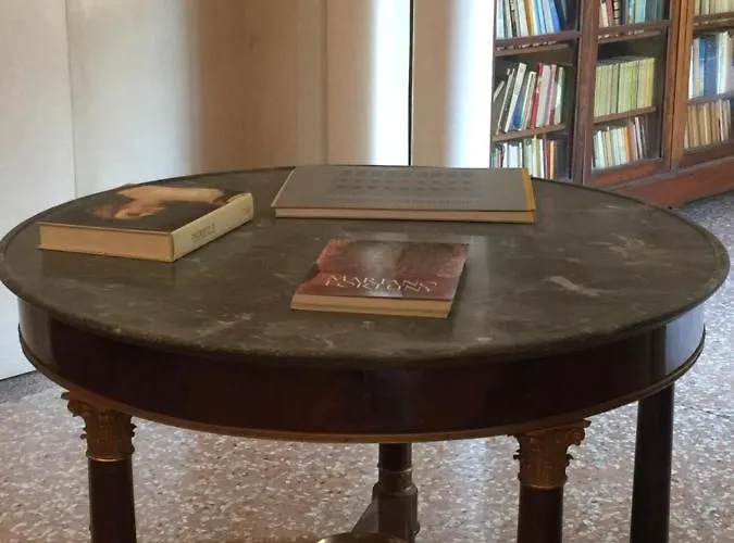 Castiglione 27 Luxury 4*