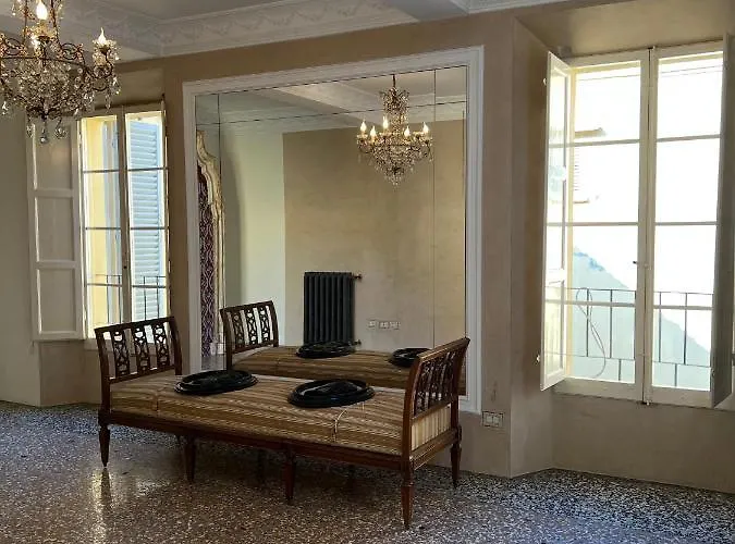 Castiglione 27 Luxury B&B 볼로냐