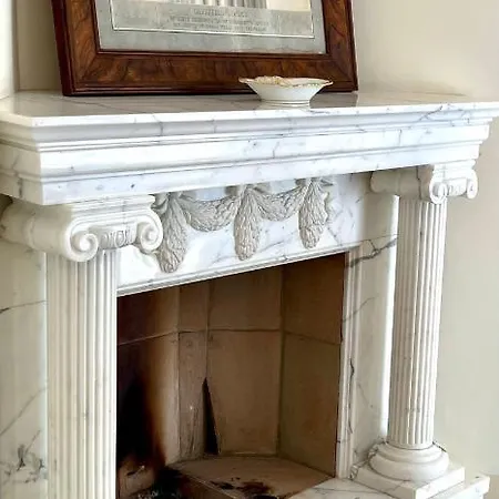 ベッド・アンド・ブレックファスト Castiglione 27 Luxury 4*